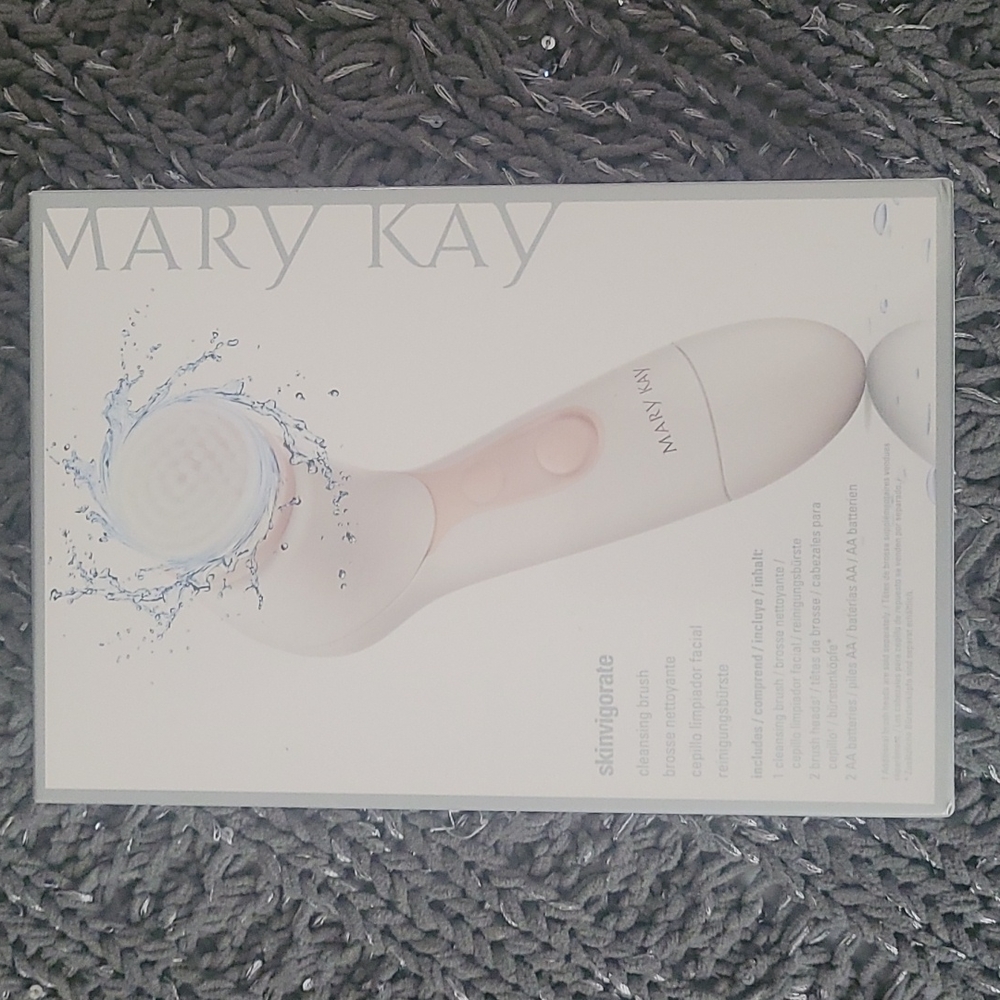 Mary Kay skinvigorate and 2 replacement brush heads - Picture 2 of 6